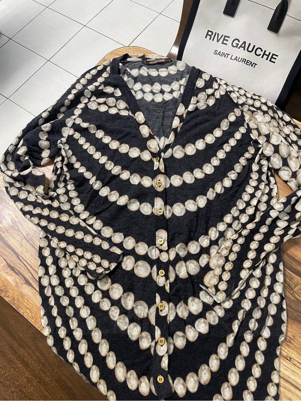 Roberto Cavalli Black and Beige pearls collection vintage stunning Fall fashion - Picture 4 of 8